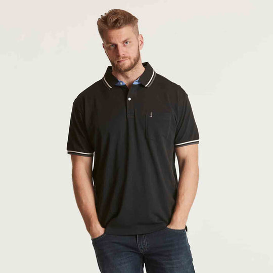 Polo-Shirt abgesetztem Kragen kurzarm in Übergröße von ALLSIZE