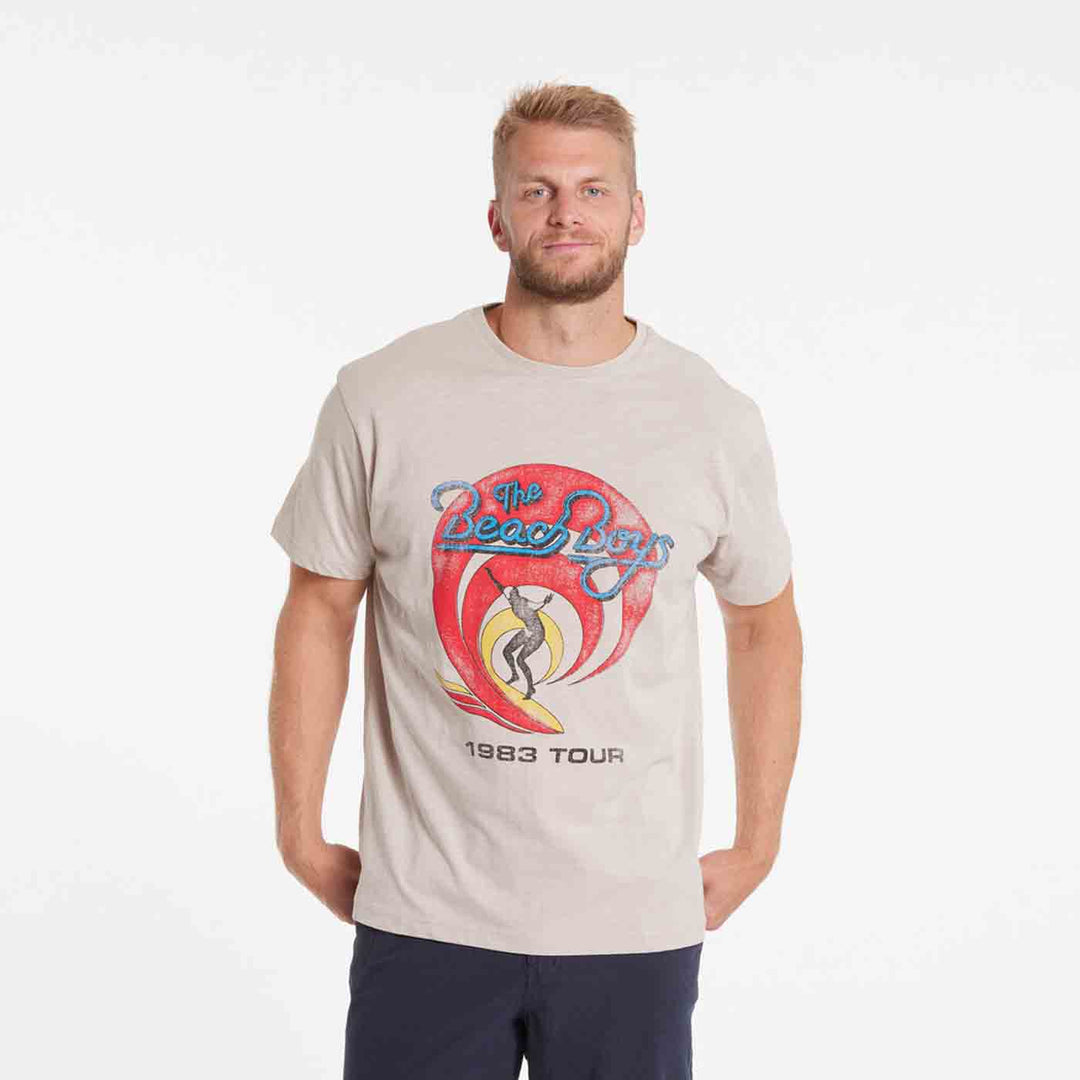 Allsize T Shirt Music Band mit Beach Boys Druck und 1983 Tour Schriftzug in Beige