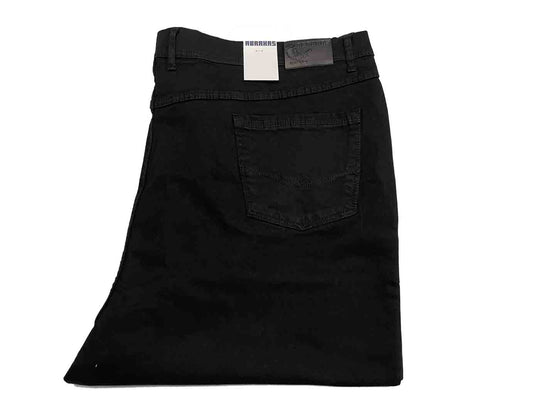 Schwarze Basic Jeans Hose von BigTiger gefaltet mit Jeans Übergröße Herren
