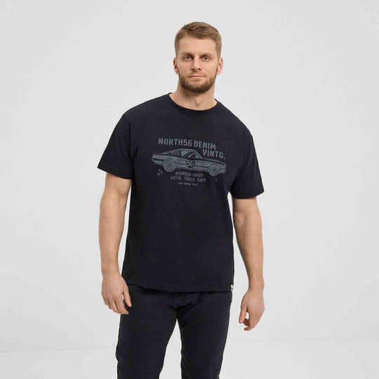 Schwarzes T Shirt übergröße Herren mit Auto Druck von Allsize, lässig und bequem geschnitten