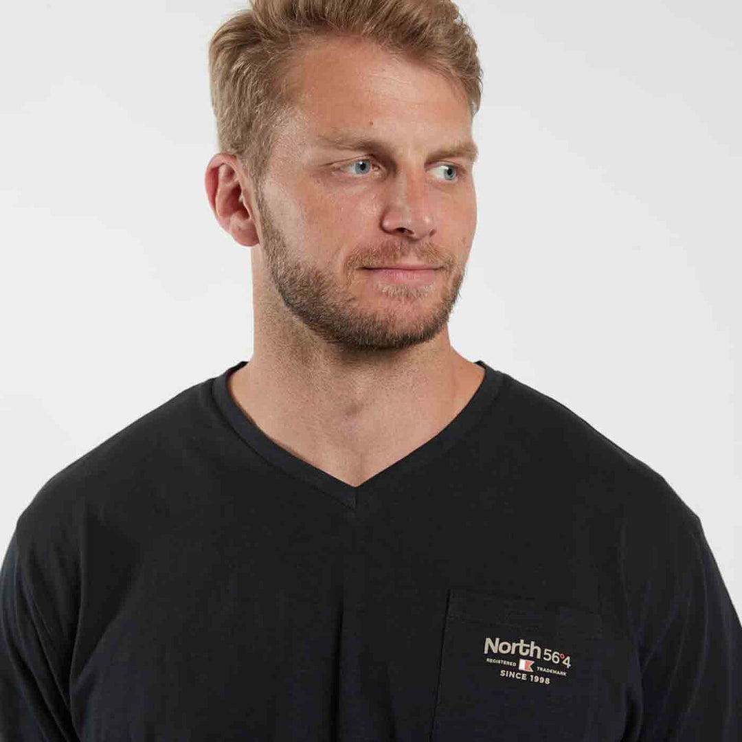 Allsize Herren T Shirts V Ausschnitt in Schwarz mit Brusttasche und Logodruck