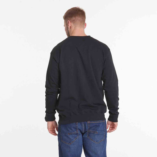 Schwarzes Sweatshirt Übergröße Herren mit Bund hinten getragen von Mann in blauer Jeans