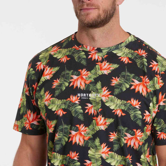 Herren bedrucktes T Shirt von Allsize mit buntem Blumen und Blätter Muster auf schwarzem Hintergrund