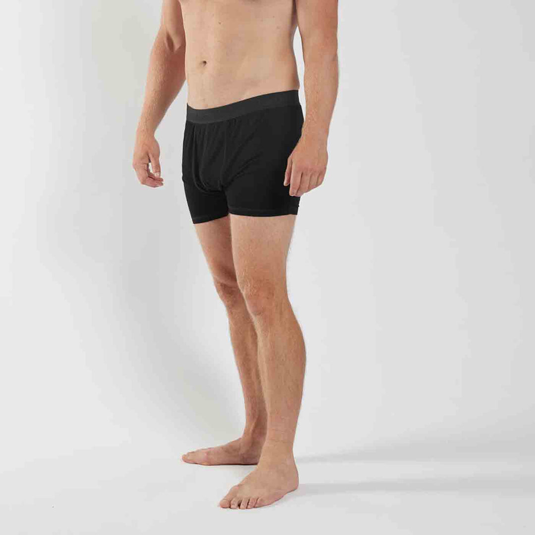 Schwarze Herren Pant von Allsize als bequeme bambus unterwäsche herren mit elastischem Bund