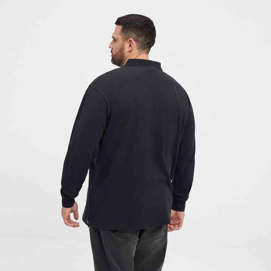 Schwarzes Polo-Shirt Übergröße Herren Langarm von Allsize, Rückansicht getragen