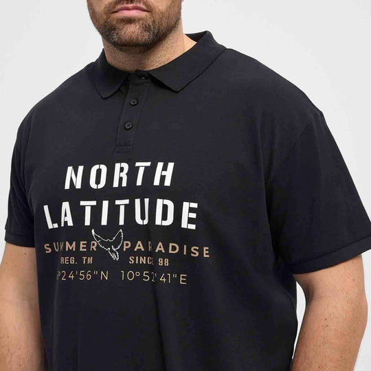 Schwarzes Polo Shirt Übergröße Herren mit kurzen Ärmeln und Frontdruck von Allsize