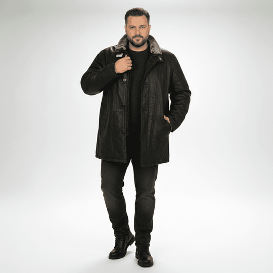 Winterjacke Herren von Allsize aus schwarzem Leder mit Fellkragen und Knopfleiste